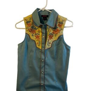 Embroidered Sleeveless Western Shirt
